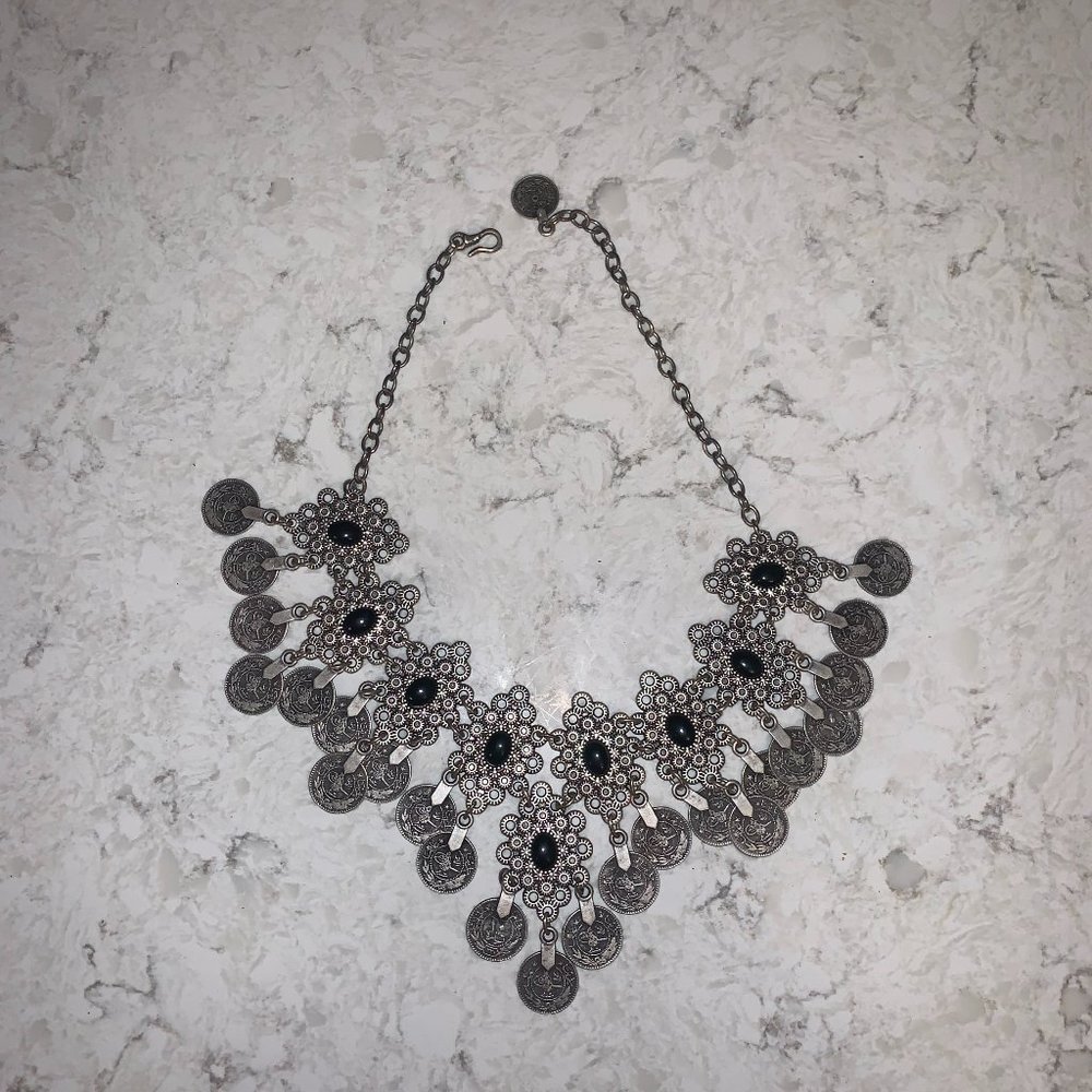Natalie B Jewelry Eyes of Troy Necklace in Silver - Picture 4 of 4